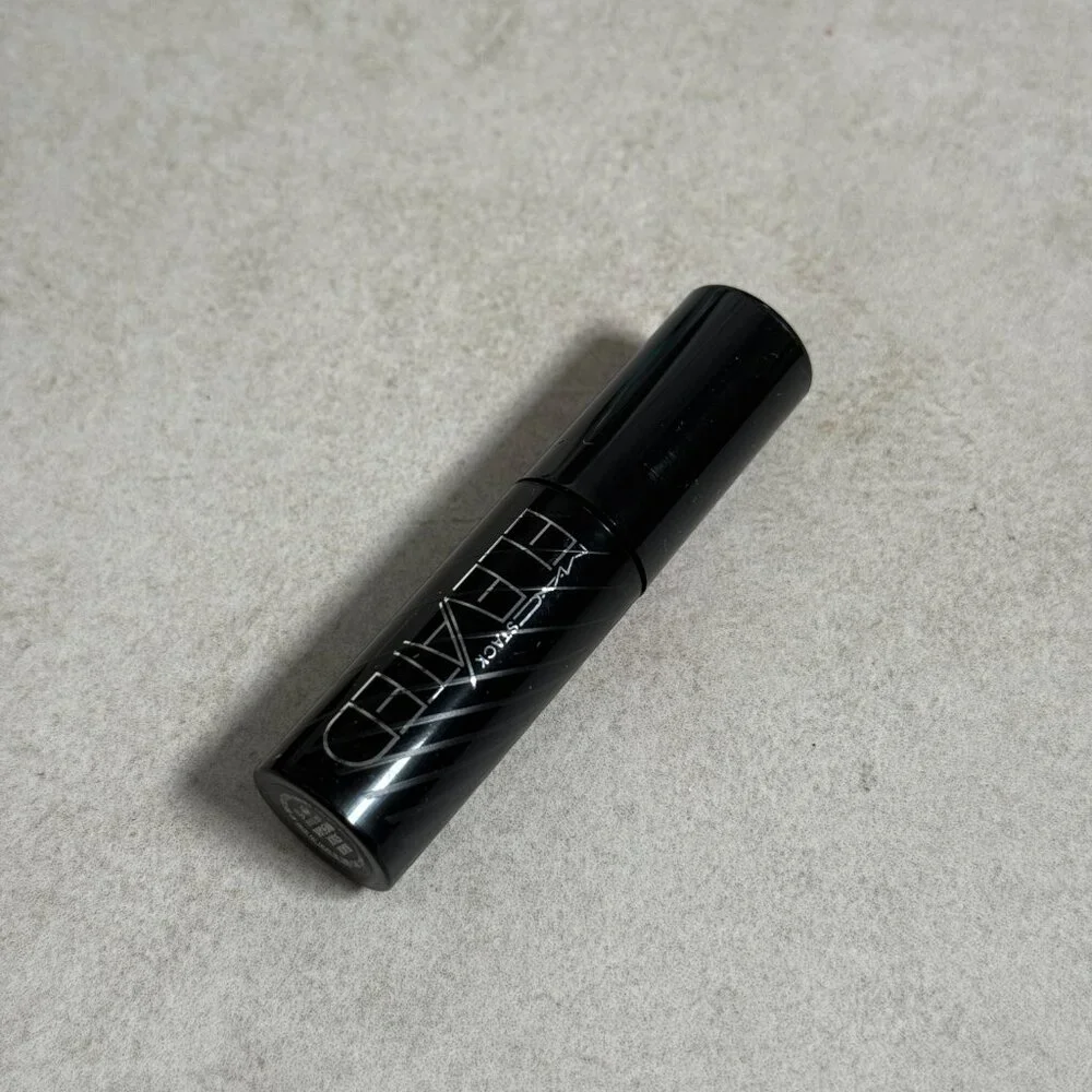 MAC Stack Mascara Superstack Volumizing Lash Mascara Black Mini